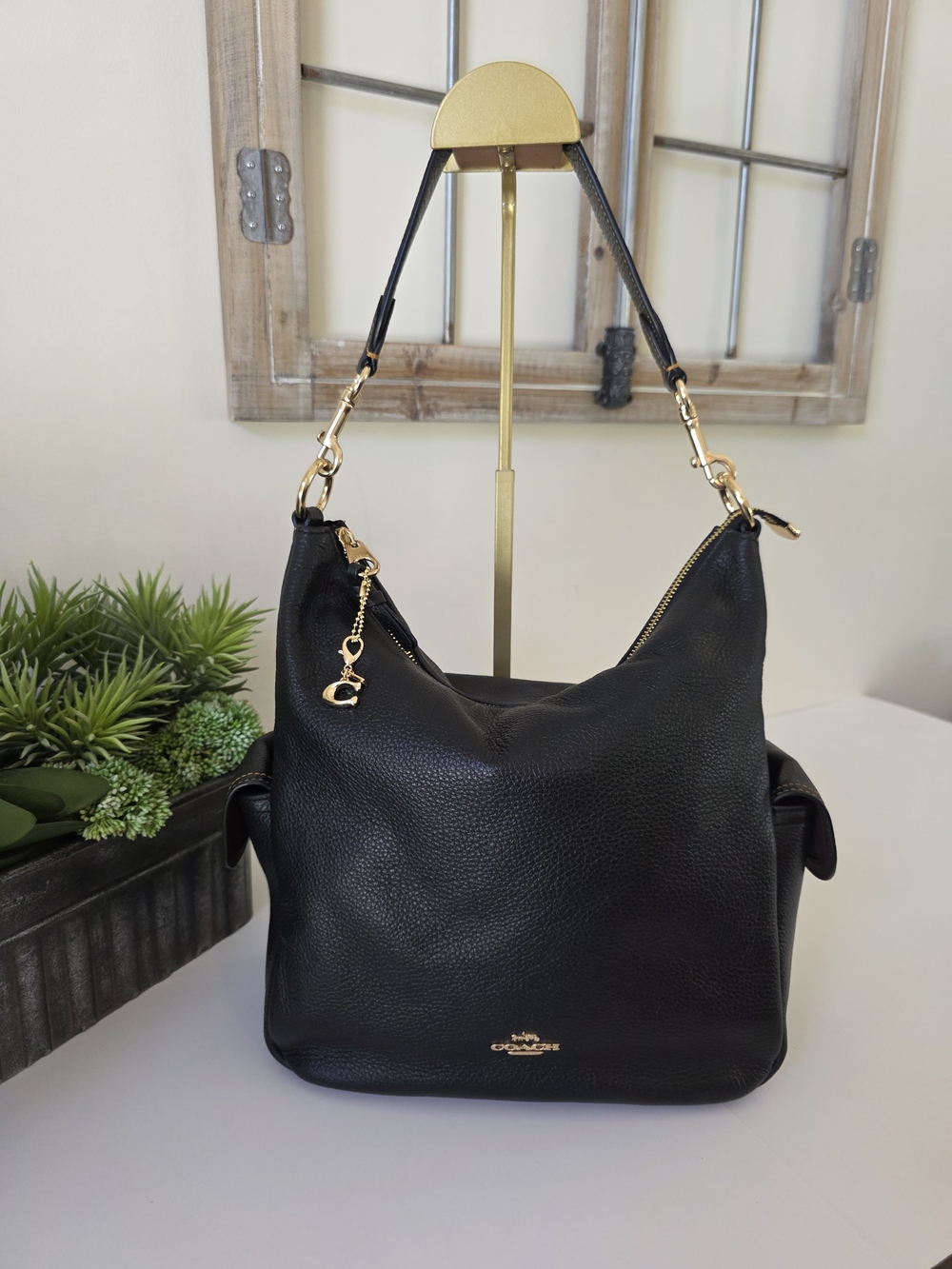 Coach Pennie Hobo Shoulder Bag Black Pebbled Leather Gold Tone C Mini Charm